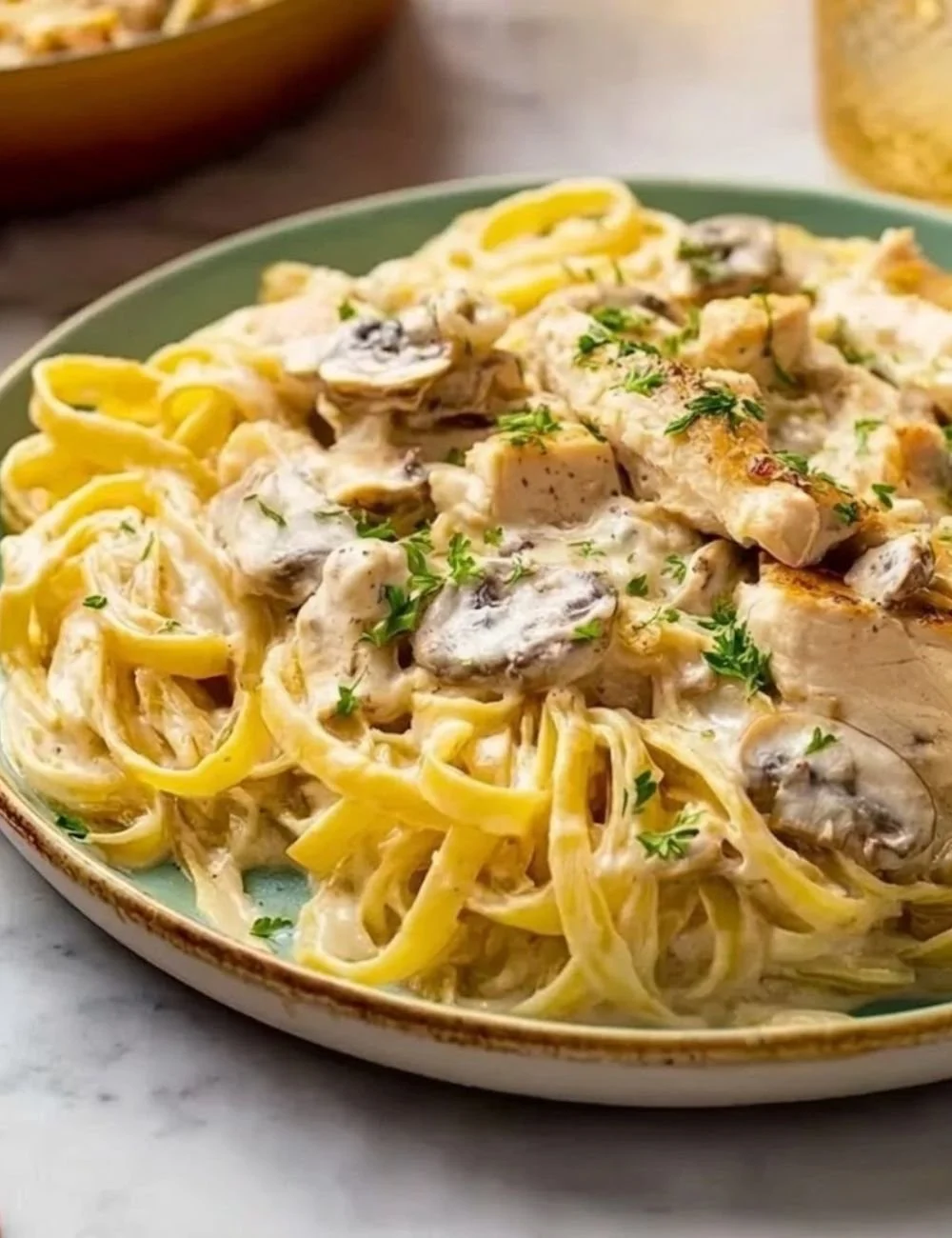 Creamy Fettuccine Chicken Alfredo