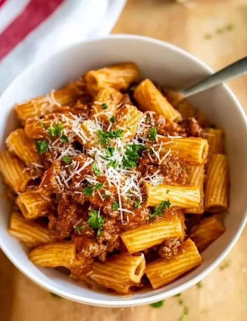 Ground Beef Pasta in Tomato Sauce