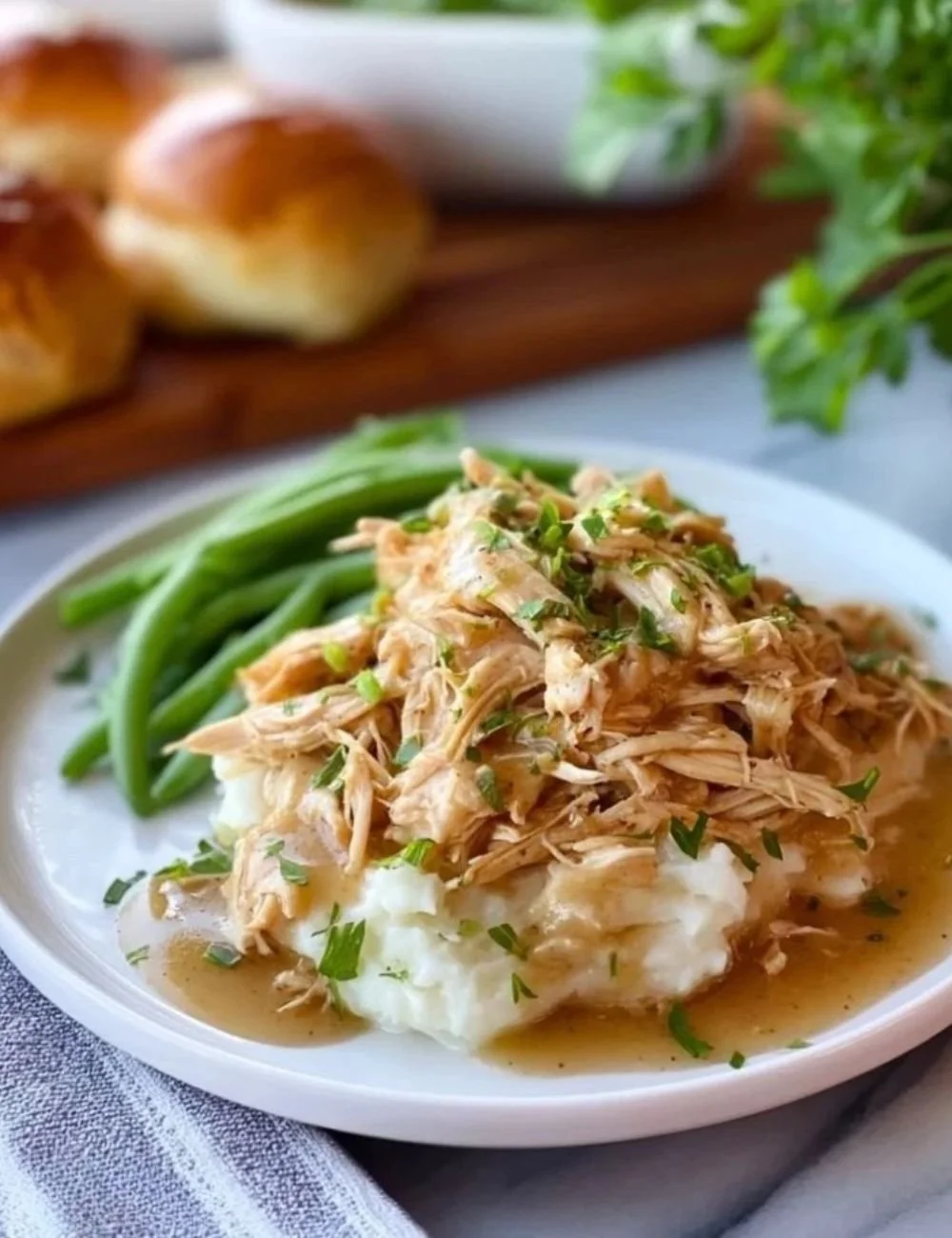 Slow Cooker Shredded Chicken and Gravy